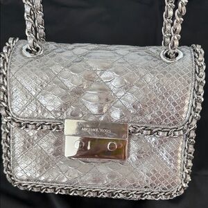 Michael Kors Metallic Silver leather Shoulder/Crossbody Bag